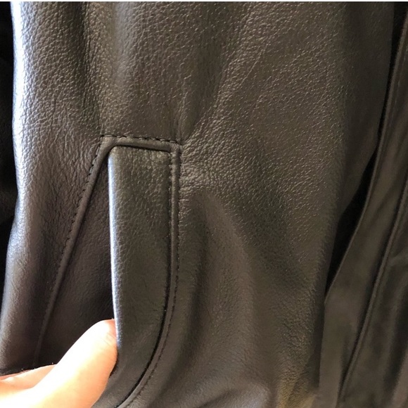 Levy’s Black 100% Leather Jacket Size 2XL - Picture 7 of 12